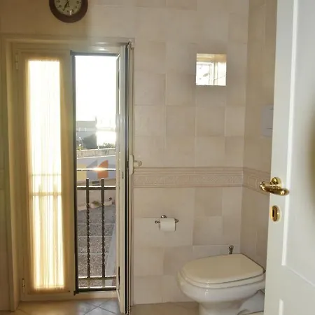 Domida Apartment Bari Esterno foto